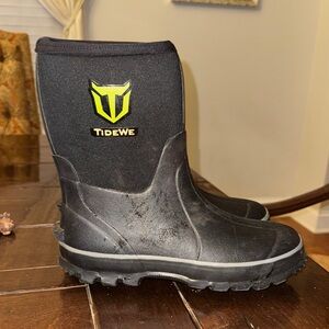 Mens Tidewe rubber steel shank boot